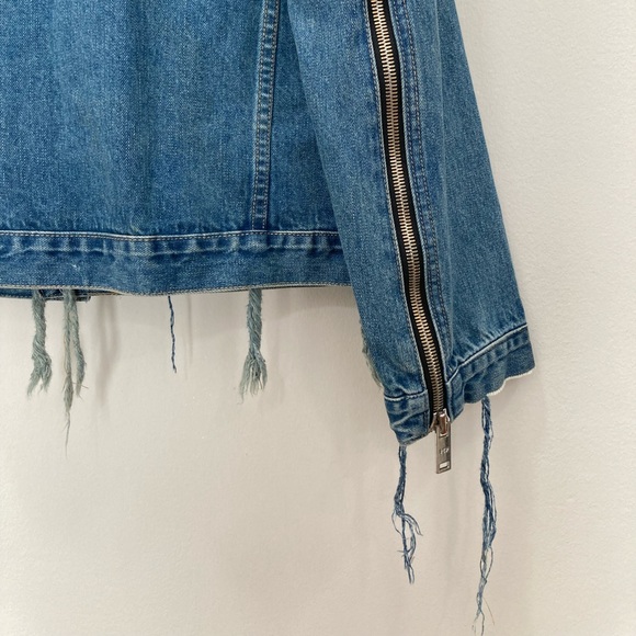 SOLD - Picture 7 of 11